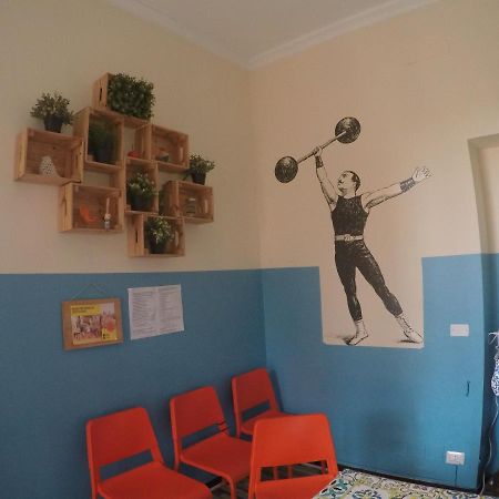 Home Genoa Hostel מראה חיצוני תמונה