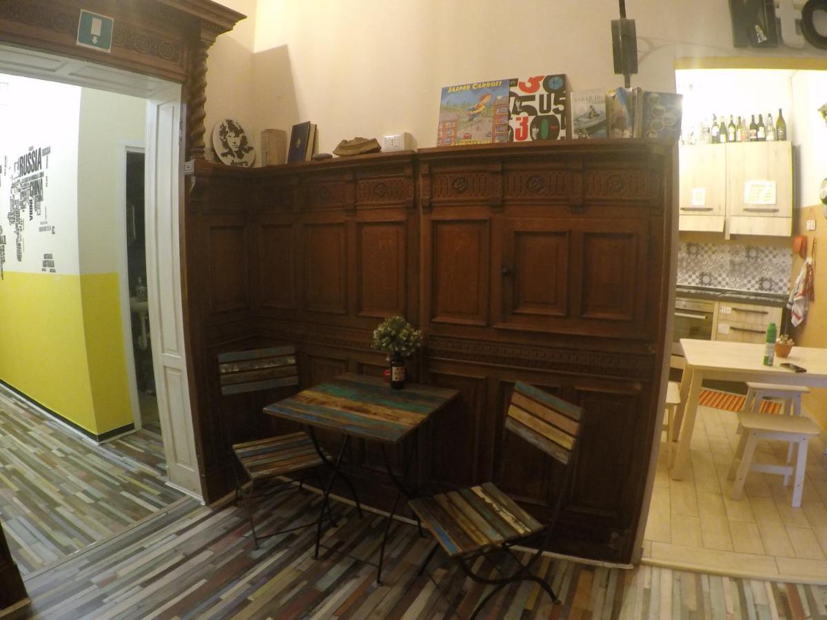 Home Genoa Hostel מראה חיצוני תמונה