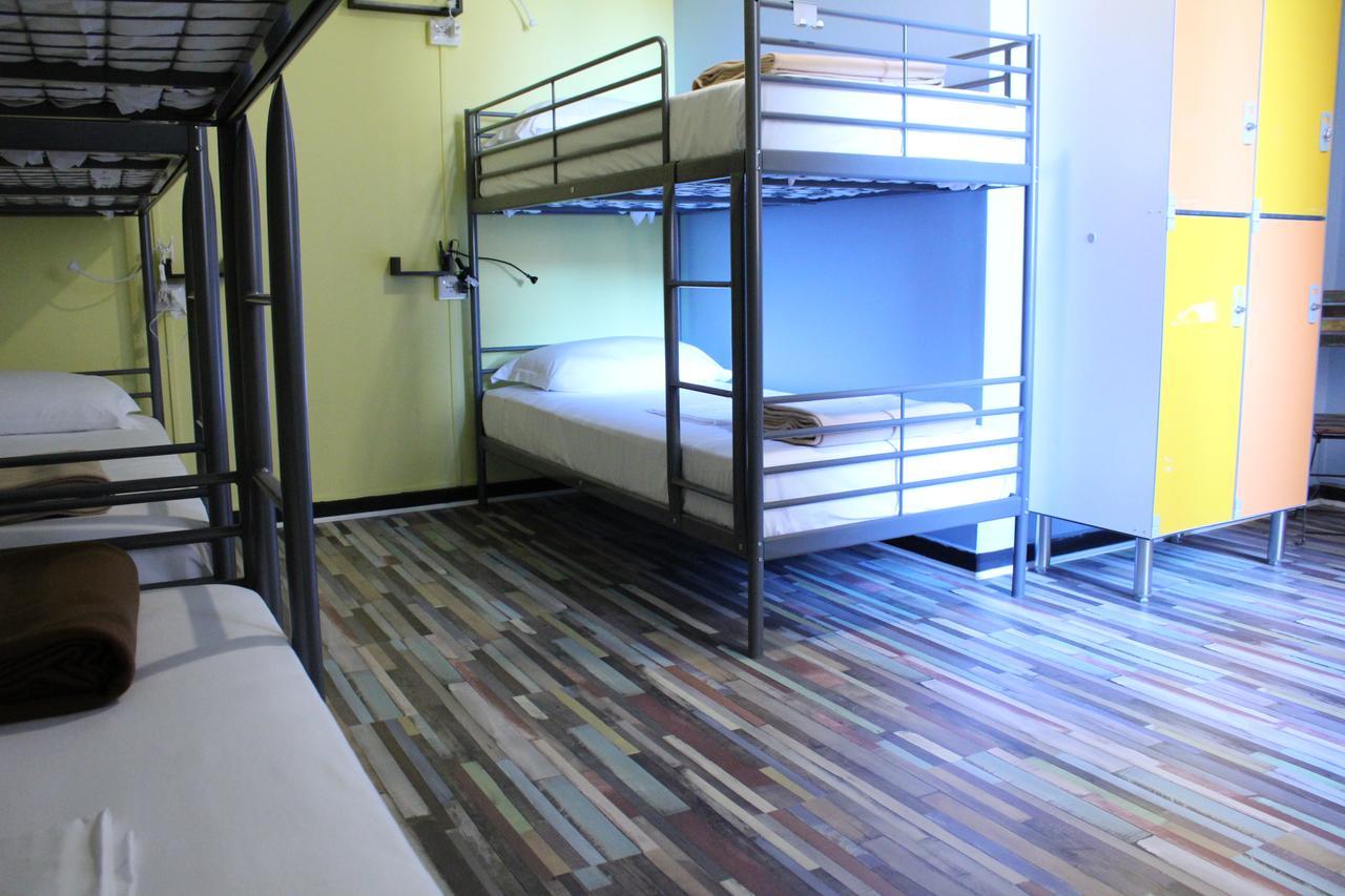 Home Genoa Hostel מראה חיצוני תמונה