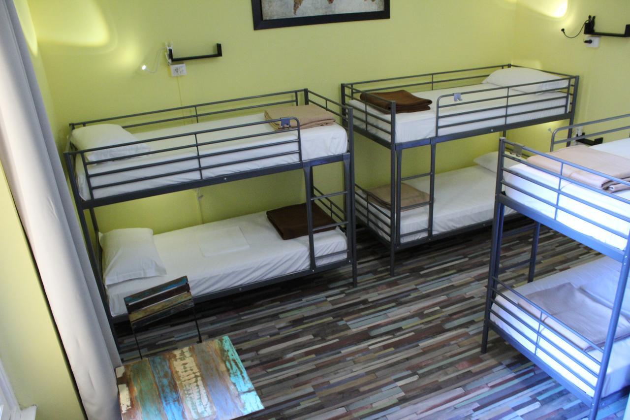 Home Genoa Hostel מראה חיצוני תמונה