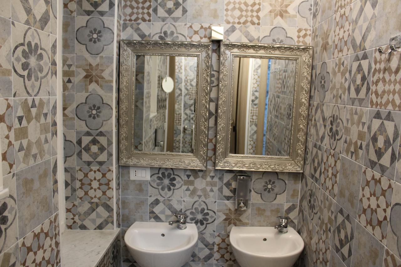 Home Genoa Hostel מראה חיצוני תמונה
